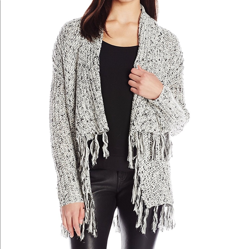 Sweater with Fringe - Picture 2 of 8